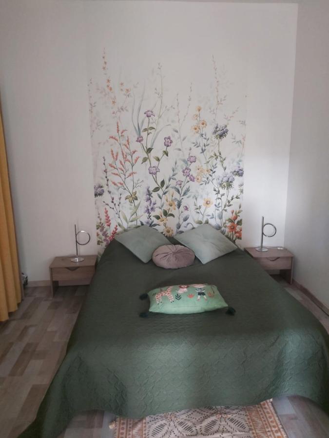 Gite Ozoo Saint-Aignan  Esterno foto