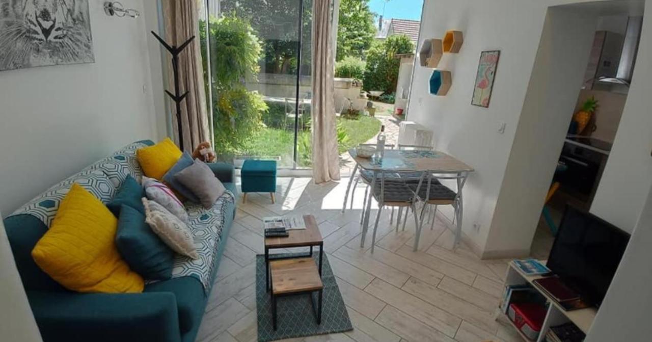 Gite Ozoo Saint-Aignan  Esterno foto